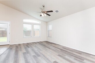1226 Kiskadee Branch Dr in Temple, TX - Building Photo - Building Photo