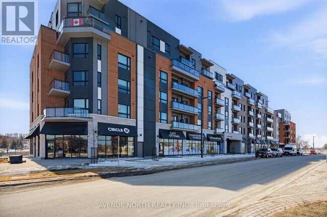 1350 Hemlock Rd in Ottawa, ON - Building Photo - Building Photo