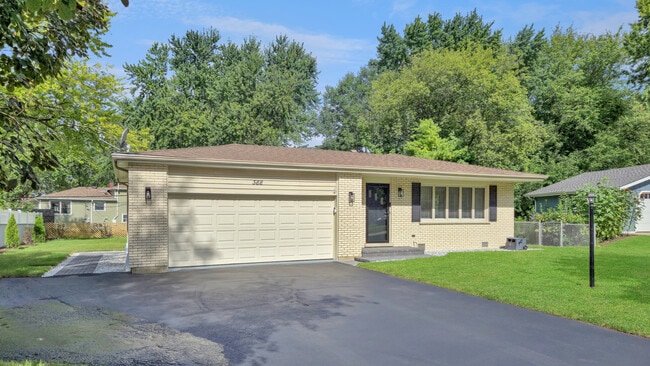 property at 5S388 Allister Ln