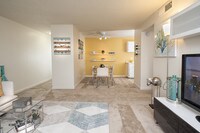 Building Photo - The Crossings at Wyndham Apartamentos in Sacramento, California