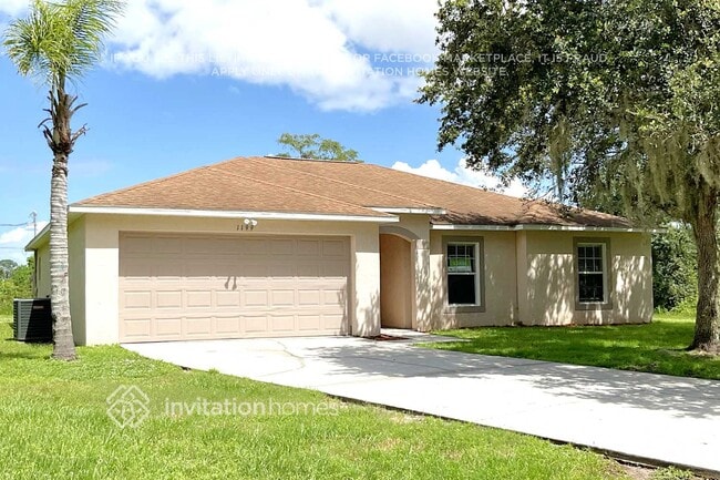 1199 Gulfport Rd SE in Palm Bay, FL - Foto de edificio - Building Photo