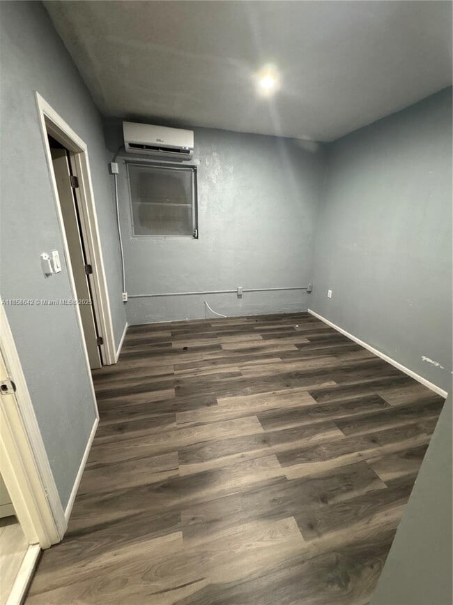 property at 6804 Oak Hill