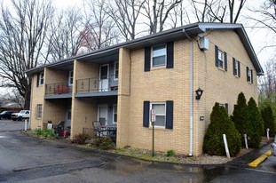 8300-8400 Prestonview Ln Apartments