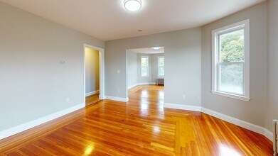 214 Fellsway W in Medford, MA - Building Photo - Building Photo