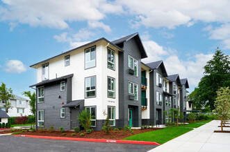 The Bria Apartments in Portland, OR - Building Photo - Building Photo