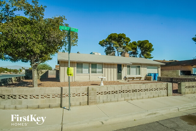 4110 E New York Ave in Las Vegas, NV - Building Photo - Building Photo