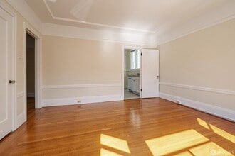 1588 Chestnut St in San Francisco, CA - Building Photo - Building Photo