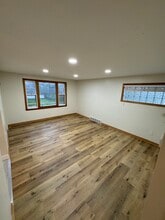 343 Homecrest Dr, Unit Upper in Snyder, NY - Foto de edificio - Building Photo