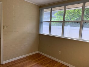 1101 Guernsey St in Orlando, FL - Building Photo - Building Photo