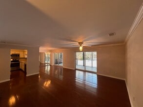 18411 University Park Dr, Unit 18411 University Park Dr in Livonia, MI - Building Photo - Building Photo