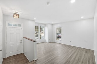 10718 Kitchener Ct in Bowie, MD - Building Photo - Building Photo