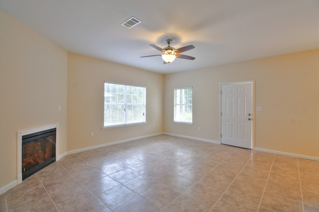 E. Jackson Duplex in Bay St. Louis, MS - Building Photo - Other