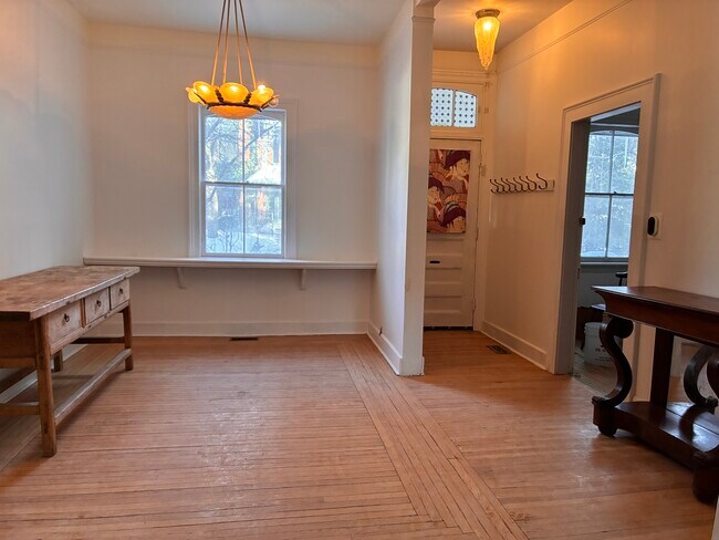 440 Ontario St in Toronto, ON - Building Photo - Building Photo