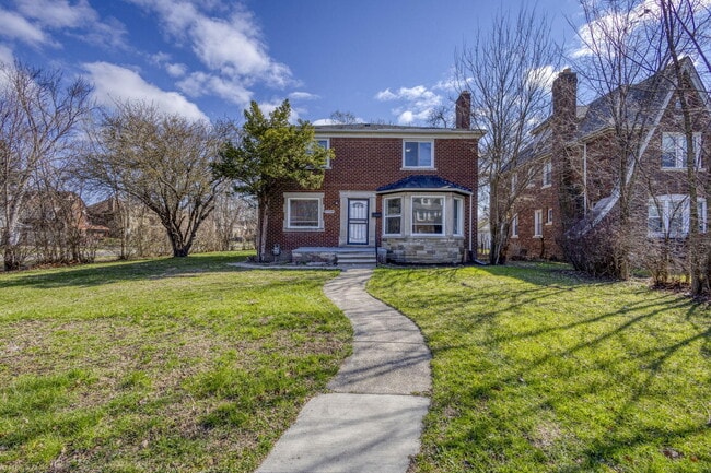 property at 12546 Broadstreet Ave