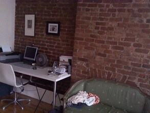 394 Henry Street in Brooklyn, NY - Foto de edificio - Building Photo