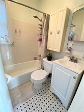 57 Major St in Clifton, NJ - Building Photo - Building Photo