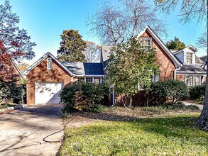 711 Mt Vernon Ave in Charlotte, NC - Building Photo - Building Photo