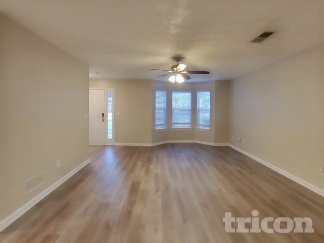 2492 Feathertree Ln in Lawrenceville, GA - Building Photo - Building Photo