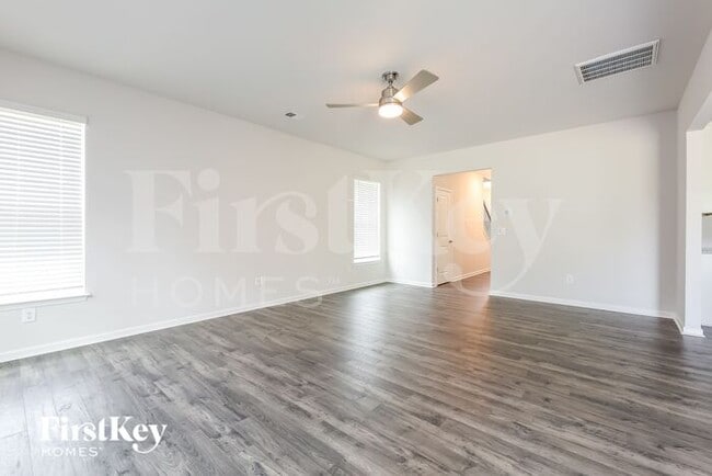 404 Stonefence Dr in Greenville, SC - Building Photo - Building Photo