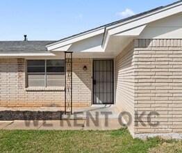 16391 Lynn St in Choctaw, OK - Building Photo - Building Photo