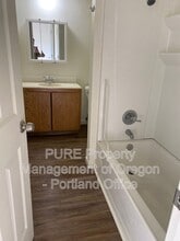 760 Plymouth Dr NE in Keizer, OR - Building Photo - Building Photo