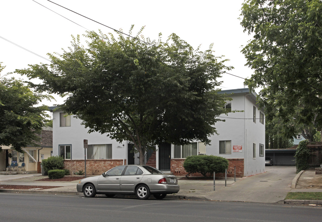 Gloria Apartments in San Jose, CA - Foto de edificio