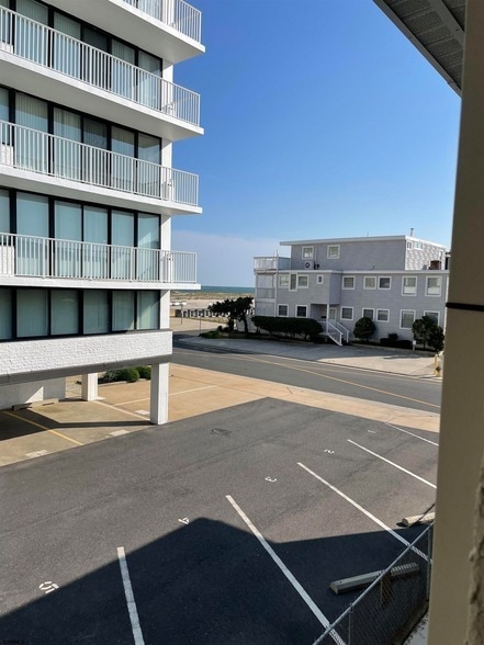 1600 Atlantic Ave in Longport, NJ - Building Photo - Building Photo