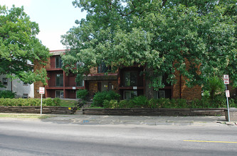 Dillon Apartments in Minneapolis, MN - Building Photo - Building Photo