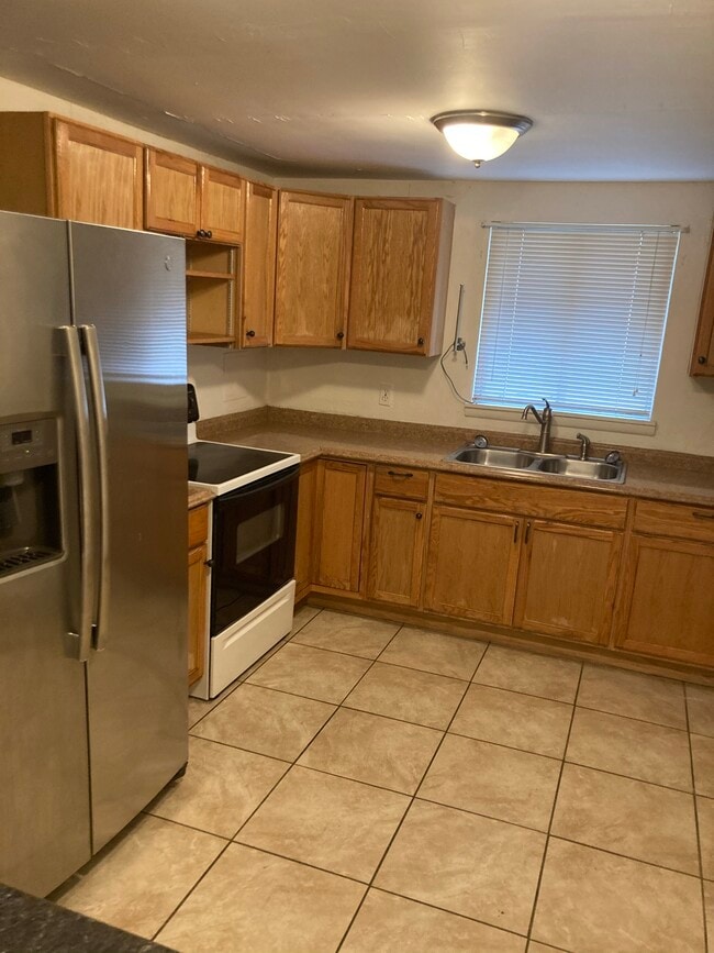 140 Elm St, Unit 140 elm street in Brush, CO - Building Photo - Building Photo