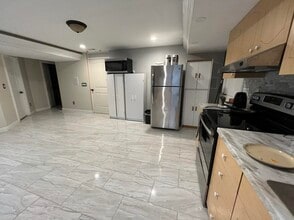 2771 S Ivy Ln in Saratoga Springs, UT - Foto de edificio - Building Photo