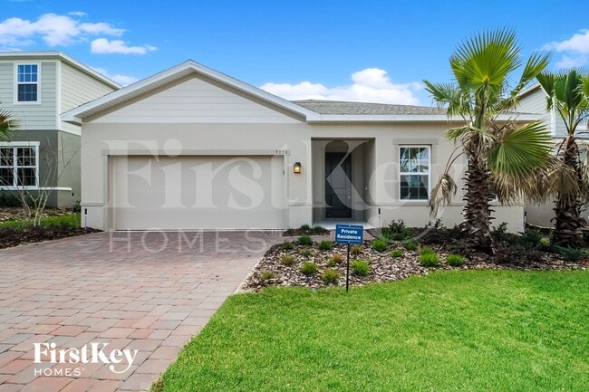 3058 Hill Point St in Minneola, FL - Building Photo - Building Photo