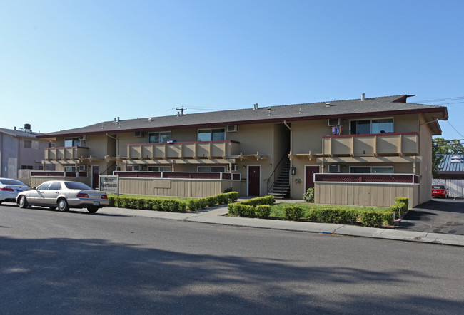 Westwind in Tracy, CA - Building Photo - Building Photo