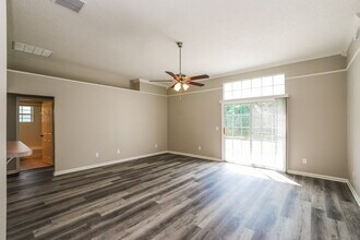 7686 Fawn Lake Dr S in Jacksonville, FL - Building Photo - Building Photo