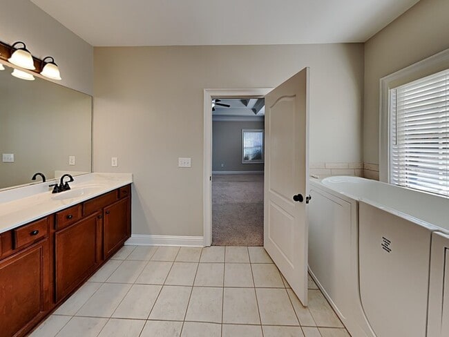 property at 412 Icicle Ct