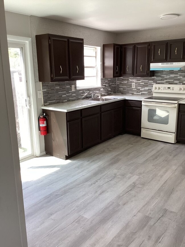 property at 724 Cedar St