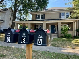 35 Perry Ave in Greenville, SC - Building Photo