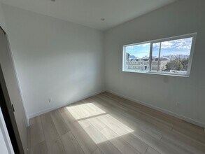 6406 Riverton Ave in Los Angeles, CA - Building Photo - Building Photo