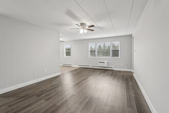 Laverock Place in Philadelphia, PA - Building Photo - Building Photo