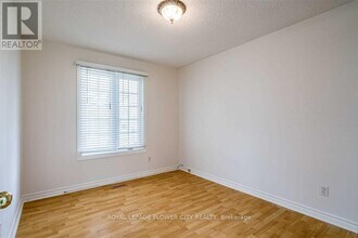 6 Reynier Dr in Brampton, ON - Building Photo - Building Photo