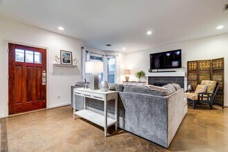 713 W 35th St in Austin, TX - Building Photo - Building Photo