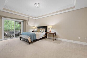 12 Russell Rd in Wellesley, MA - Building Photo - Building Photo