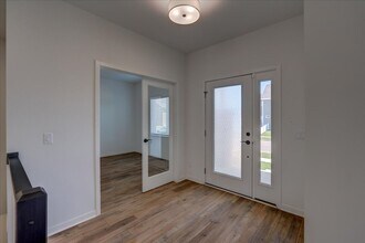 604 Burnt Sienna Dr in Middleton, WI - Building Photo - Building Photo
