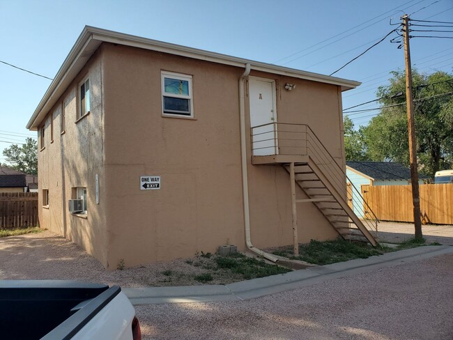 2119 W Colorado Ave in Colorado Springs, CO - Building Photo - Building Photo