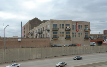 The Opera Lofts in Chicago, IL - Building Photo - Building Photo