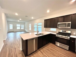 1340 Weatherford Ln in Leander, TX - Building Photo - Building Photo