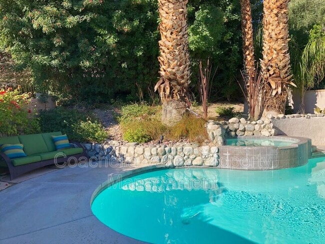 39095 Sweetwater Dr in Palm Desert, CA - Building Photo - Building Photo