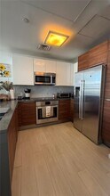 601 NE 27th St in Miami, FL - Building Photo - Building Photo
