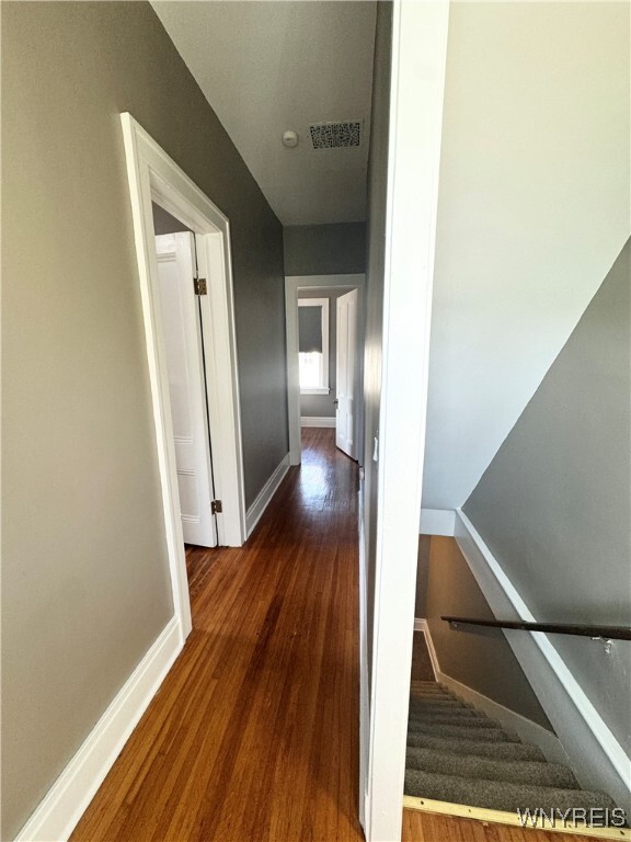 property at 766 Columbus Pkwy