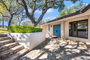 29224 Seabiscuit Dr in Fair Oaks Ranch, TX - Building Photo