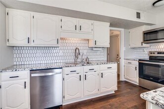 7617 Pebble Beach Dr in Rowlett, TX - Building Photo - Building Photo